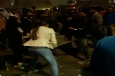 Lucknow Woman Borrows Stick to Thrash Eve-teasers