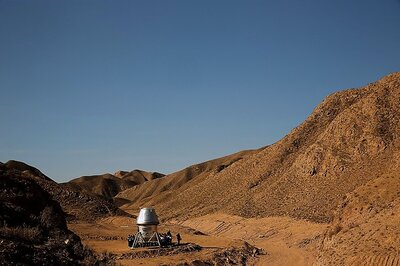 China's New Prototype Spacecraft Returns to Earth, After Completing a Number of Assignments: Official
