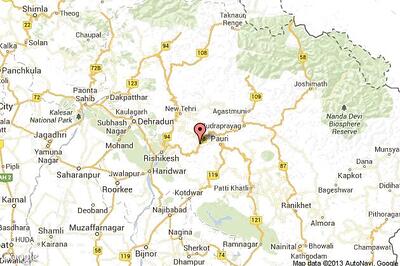 10 killed, 25 injured as speeding bus topples in Devprayag