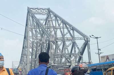 'Experts from IIT, Paint Job Worth Rs 2.8 Crore': Howrah Bridge to Undergo Health Audit, Get Makeover