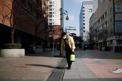 South Korea Imposes New Coronavirus Travel Restrictions, Announces $29.5 Billion in Business Aid