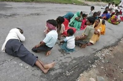 Andhra and Karnataka battle deluge, 190 killed