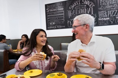 Apple CEO Tim Cook Enjoyed Vada Pav On His Trip To India; Know The Recipe Of This Street Food