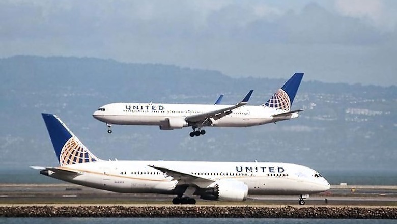 United Airlines Flight Delayed For Hours After Reports of Scorpion Onboard
