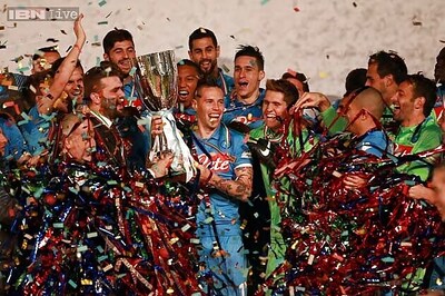Napoli beat Juventus on penalties to win Super Cup