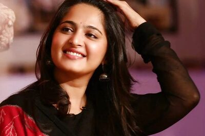 Actor Anushka Shetty’s Cute Picture With Parents in Traditional Attire Goes Viral