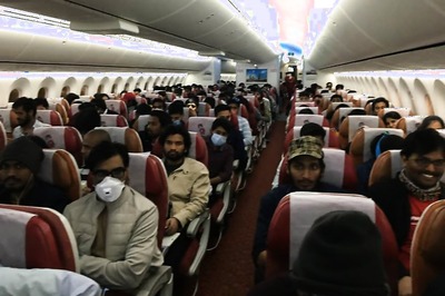 Indian Man Flees on Repatriation Flight After Conning Nearly 50 UAE Businessmen of $1.6 Million