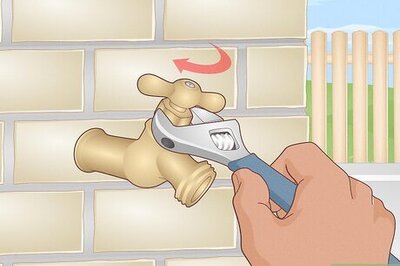 How to Fix a Leaking Outdoor Faucet