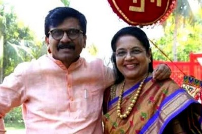Shiv Sena MP Sanjay Raut’s Wife Varsha Meets Lawyers Ahead of ED Questioning in Patra Chawl Case Tomorrow