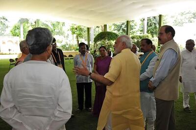 Niti Aayog meet begins; Congress CMs, Jaya, Naveen and Mamata give it a miss