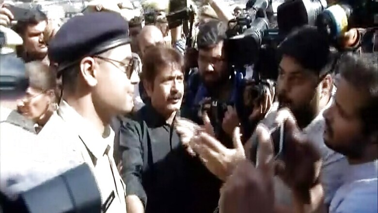 JNU Protest March: Journalist Assaulted by Delhi Police, NCW Orders Probe