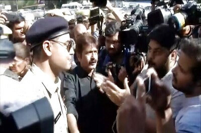 JNU Protest March: Journalist Assaulted by Delhi Police, NCW Orders Probe