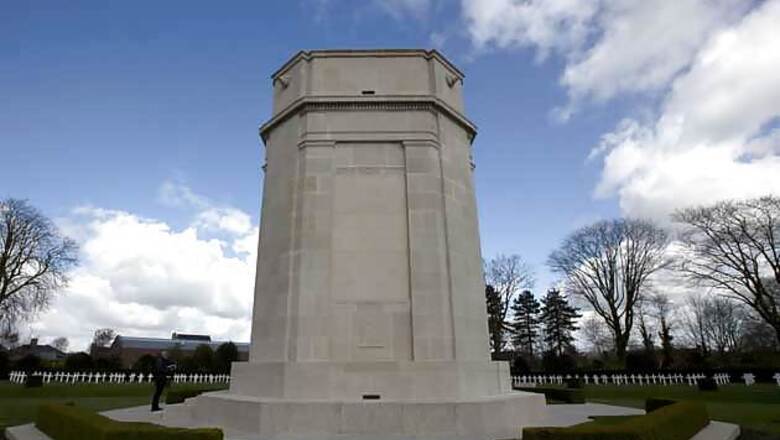 Obama honours American WWI dead at Flanders Field