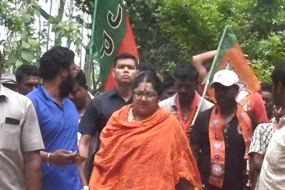 'Sandeshkhali Sting Op Shows TMC Unsure of Victory in Bengal': In Hooghly, Locket Chatterjee Says BJP Targeting 35 Bengal Seats