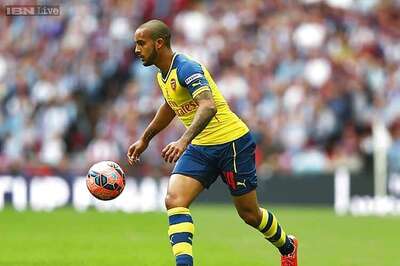 FA Cup wins must fuel title challenge, says Theo Walcott