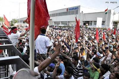 147 Maruti workers to face murder trial for violence at Manesar car plant last year