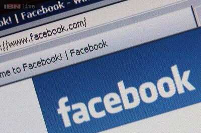 US judge approves Facebook privacy settlement over ads