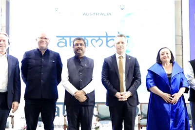 Australia's Deakin University Campus In GIFT City Begins Admission, Masters For Rs 10.7 Lakh a Year