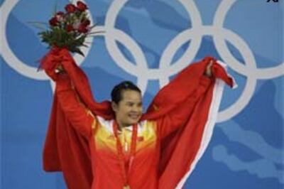 Chen wins women's 48kg to give China first gold