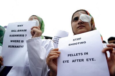 Chilli-filled 'PAVA Shells' Likely to Replace Pellet Guns in Kashmir