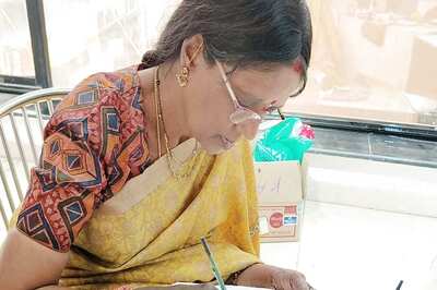 How Fabric Painting Business Can Help You Earn Lakhs