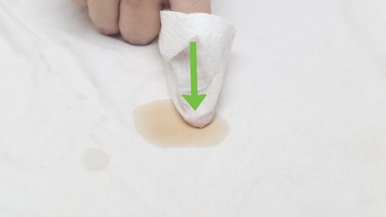 How to Remove a Coffee Stain from a Cotton Shirt