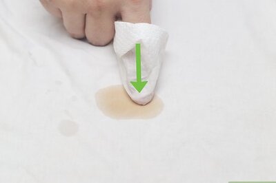 How to Remove a Coffee Stain from a Cotton Shirt