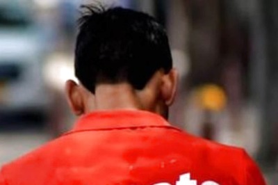 Zomato Shares: MFs Accumulate Stock to Shopping Basket Amid July Selloff; Should you Buy?