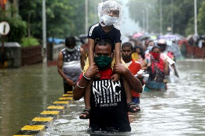 IMD Downgrades Red Alert for Mumbai as Heavy Rainfall Belt 'Moves Southwards'