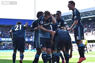 QPR to probe missile-throwing incident in Chelsea game