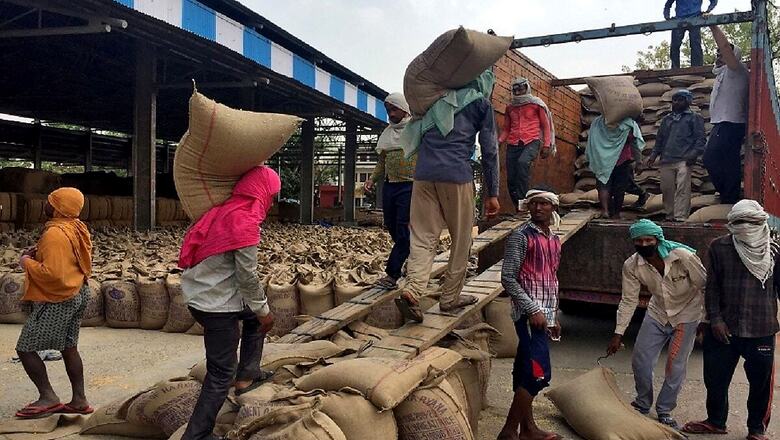Rabi Sowing Begins, Wheat Planted in 97.27 Lakh Hectare So Far: Agriculture Minister