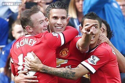 Record scorer Wayne Rooney returns for Manchester derby