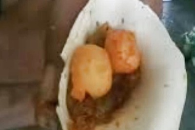 In Malda, This Sweet Shop Serves Unique Bengali Shingara With Cheese And Veggies