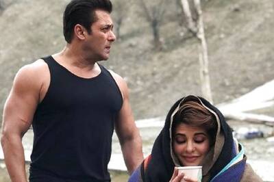 Race 3: Salman Khan, Jacqueline Fernandez Wrap Up Kashmir Shoot, Head To Leh On Bikes