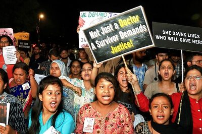 Kolkata Out on the Streets With ‘We Need Justice’ War Cry as Women Look to Reclaim Public Spaces
