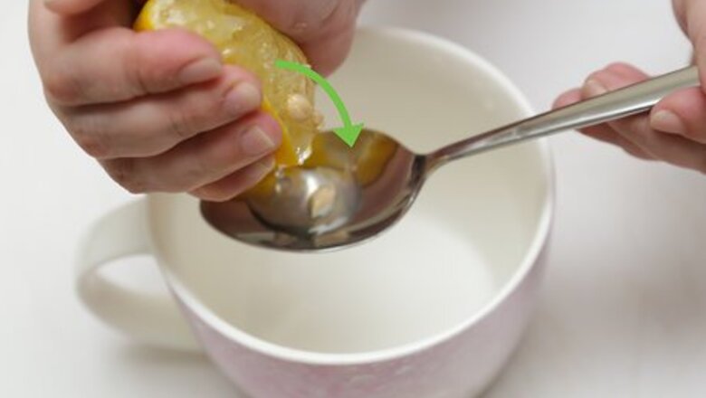 How to Make a Hot Soothing Lemon Drink