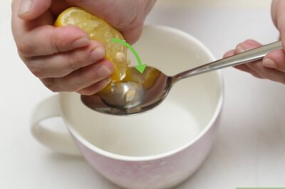 How to Make a Hot Soothing Lemon Drink