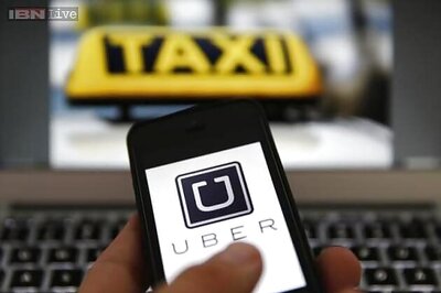 India warns Uber, Ola over resuming taxi services