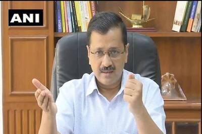 Delhi Chief Minister Arvind Kejriwal Greets People on New Year, Cautions People to Follow Covid-19 Precautions