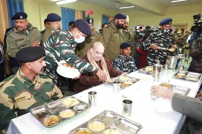 'Unbelievable': Paramilitary, Military Personnel Recount Breaking Bread With Amit Shah in Pulwama