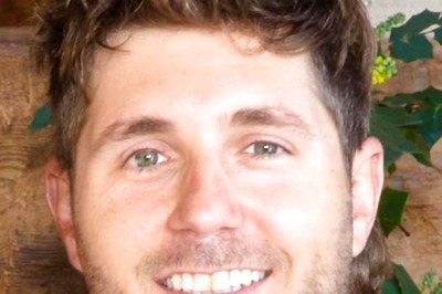 9-year-old US Boy Mistakes Millionaire Businessman For A Beggar, Gives Him A Dollar