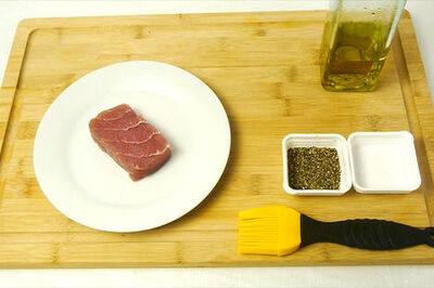 How to Season Tuna Steak