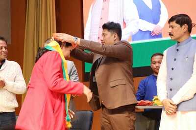 Expelled AASU Leaders, Former Youth Congress Prez Angkita Dutta Join BJP