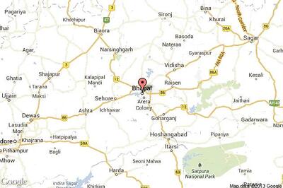 Woman professor robbed near MP Home Minister's residence