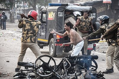 Days After Adityanath's 'Warning', 28 People Asked to Pay Rs 14L for Damage During Anti-CAA Violence