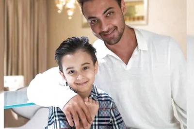 Aayush, Arpita's Son Ahil Turns a Year Older. Watch the Father-son Bond Here