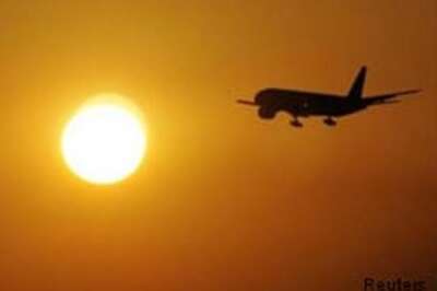 US plane crashes, at least 10 dead