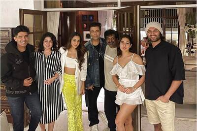 In Pics: Vijay Deverakonda Parties with Bollywood Beauties Sara Ali Khan, Kiara Advani, Parineeti Chopra