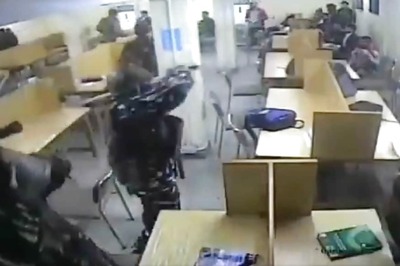 Jamia Students Release CCTV Footage of Delhi Cops Assaulting Unarmed Students in Library on Dec 15