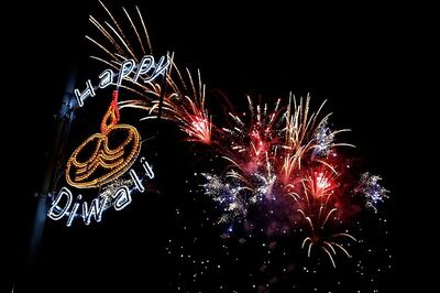 Diwali 2017: Here's How You Can Observe a Healthy & Safe Diwali